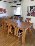 Matbord+6 stolar och sidobord