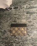 Gucci GG Supreme Bee Korthållare