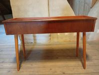 Teak Blomställning