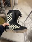 Vans Aura OG black-glow Strl : 42