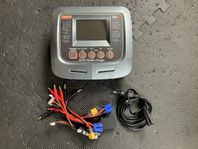 SkyRC laddstation Q200