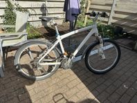BMW hybrid herrcykel 