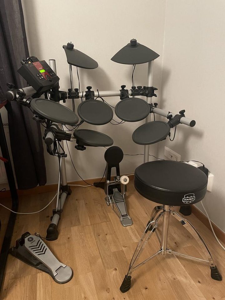 Yamaha DTXPLORER 