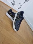Nike Air Force
