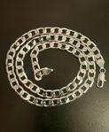 Halsband 