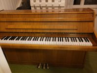 Piano bortskänkes