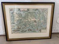 Tavla med karta över Island från 1585