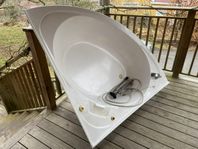 Hörnbadkar 150 cm