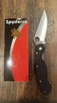 Spyderco Military left