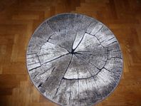 NY rund matta Ibiza Tree från KM Carpets diameter 120 cm