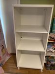 stuva barngarderob/hylla