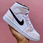 Jordan 1 mod barely rose 
