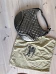 Burberry väska 