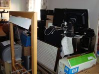HEMELEKTRONIK:DATORER SERVRAR STEREO TV KAMEROR & DIV ANNAT