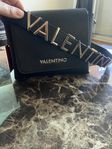 Svart Valentinoväska 