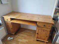 Skrivbord