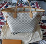 LOUIS VUITTON Väska