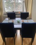 Bord + 6 stolar