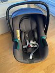 babyskydd britax 