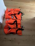flytvästar 20-30kg samt 30-60kg