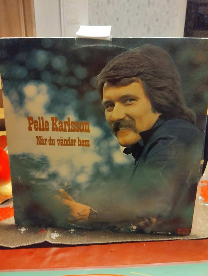LP-skiva med Pelle Karlsson -...
