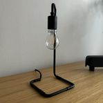 MENU / AUDO Reade bordslampa FINT SKICK