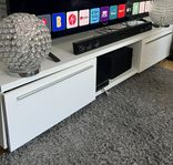Tv bänk vit