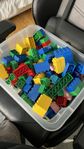 Låda med Lego
