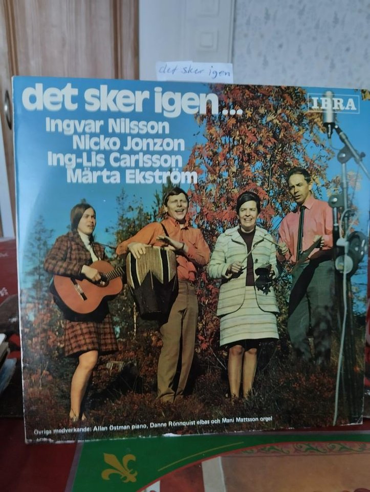 LP-skiva med ...det sker igen..