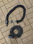 Lås/kedja till motorcykel eller cykel.