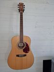 Akustisk gitarr med K&K Sound mick