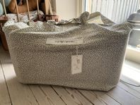 Spjälsängsskydd Konges slöjd 
