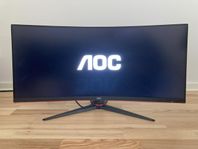 Gamingskärm välvd 34”