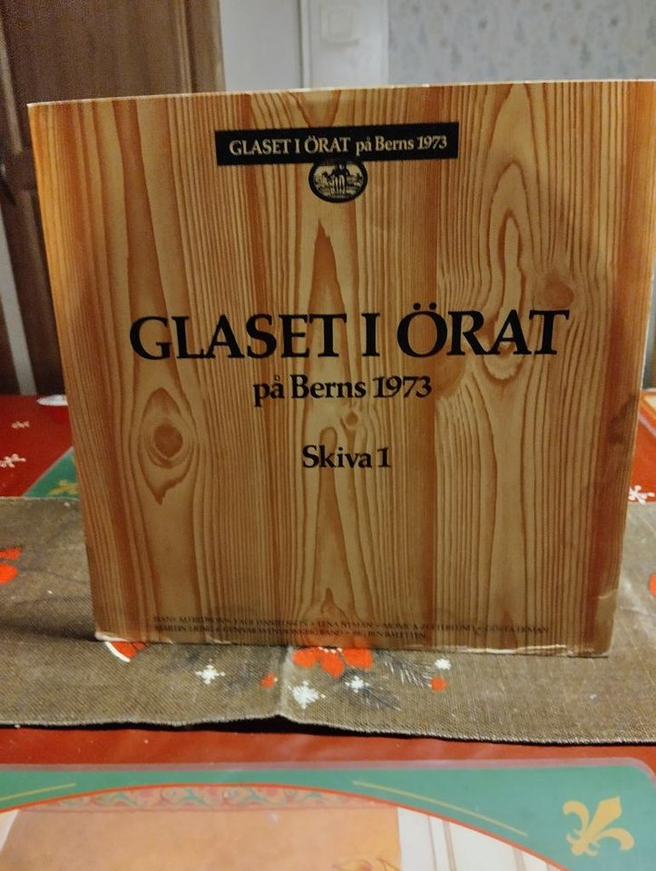 LP-skiva med "Glaset i Örat" ...