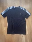 Adidas tröja och träningsbyxa stl 164 paketpris