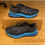 Asics Novablast