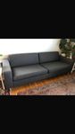 mörkgrå 3-sits soffa 