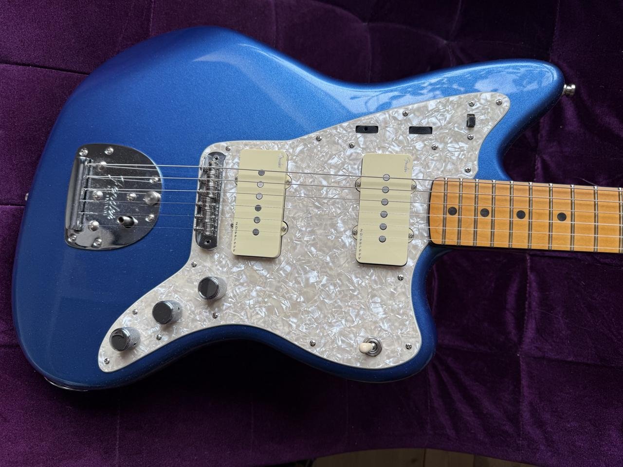  Fender Jazzmaster Ultra coba...