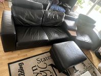 skinnsoffa 3 sits med puff