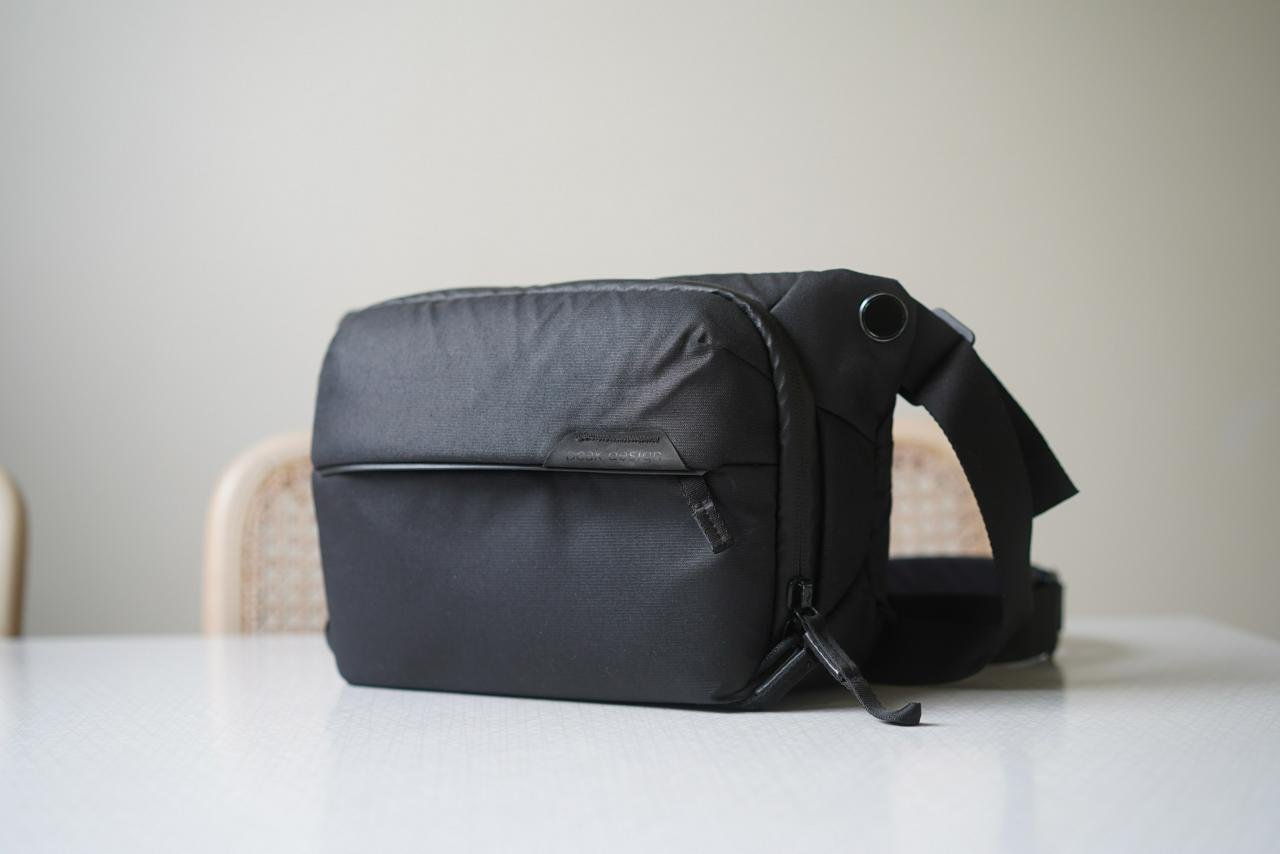 Peak Design Everyday Sling 3L