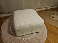 Sittpuff / fotpall från Ikea