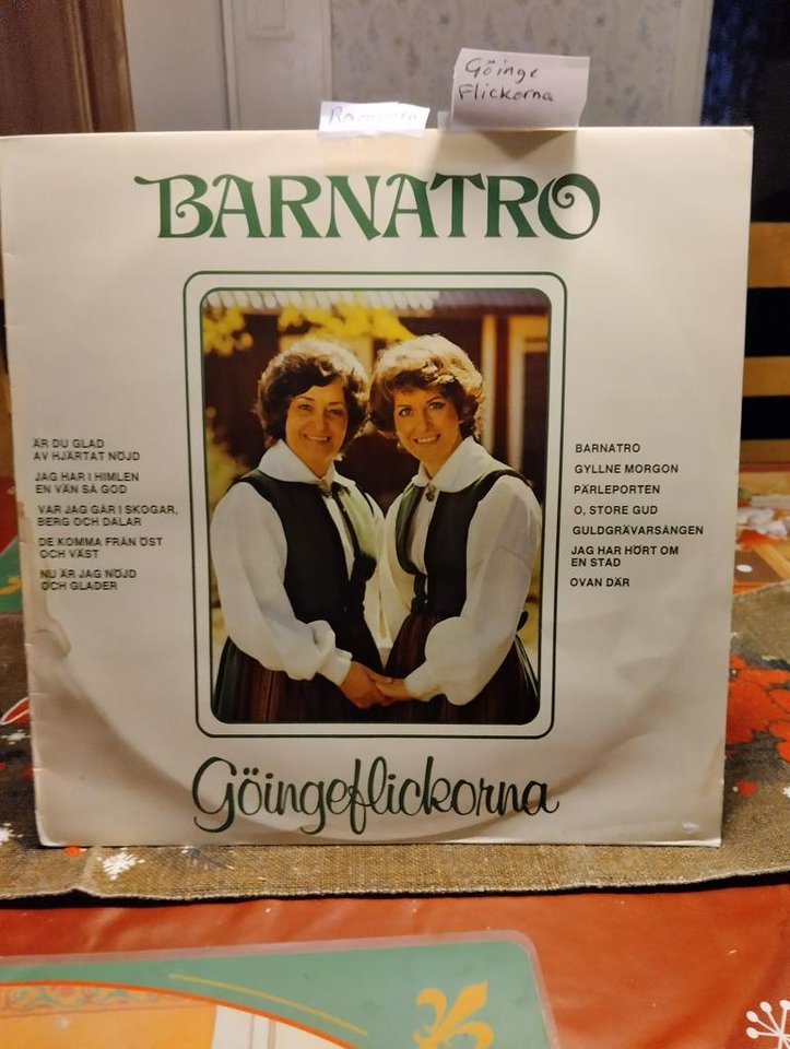 LP-skiva med Göingeflickorna ...