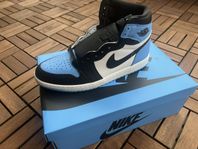 Nike Air Jordan 1 High Unc