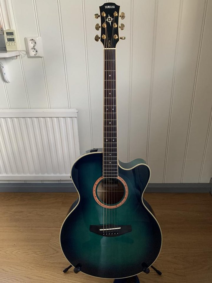 Yamaha CPX 8 SY