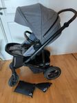 Britax Smile III barnvagn och babyskydd med isofixbas