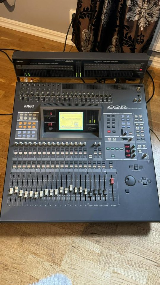 Yamaha 02r Mixerbord