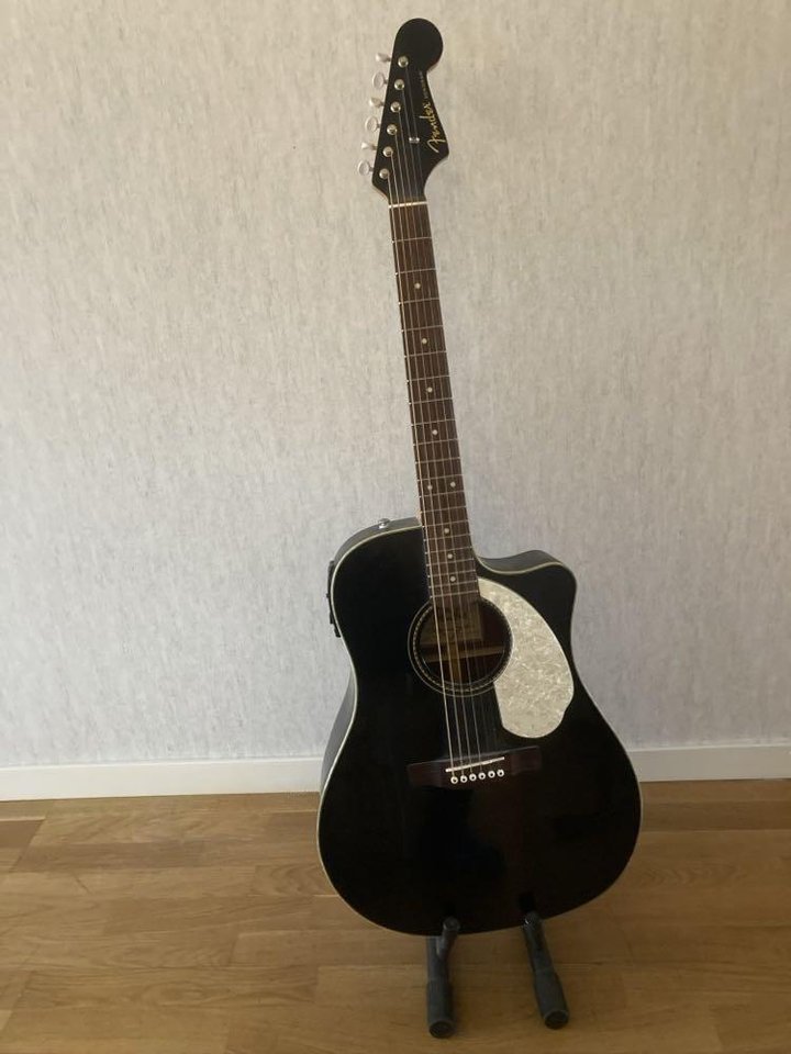 Fender Sonoran SCE