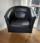 Clubfåtölj svart skinn