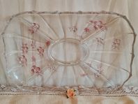 VTG MIKASA STUDIO SERVERINGSFAT PRESSAT GLAS ROS 37x4x25 cm
