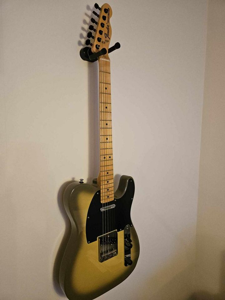 Fender telecaster crafted in ...